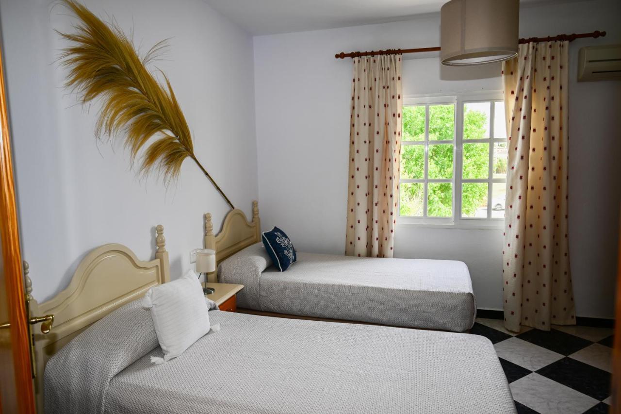 Hostal Del Faro Conil De La Frontera Buitenkant foto