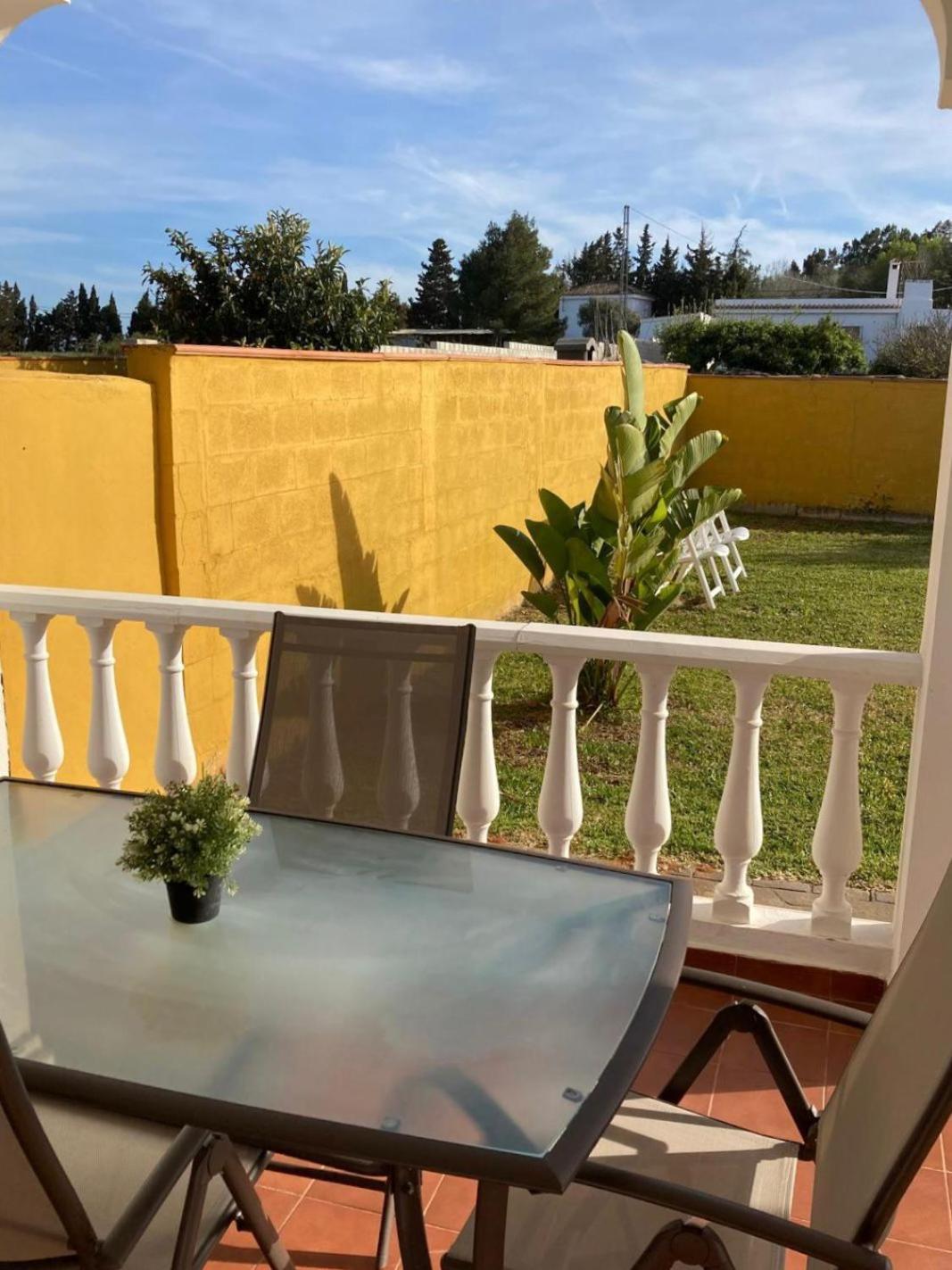 Hostal Del Faro Conil De La Frontera Buitenkant foto