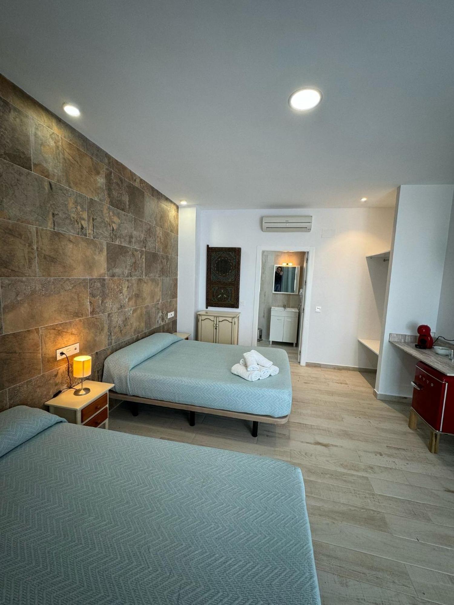 Hostal Del Faro Conil De La Frontera Buitenkant foto